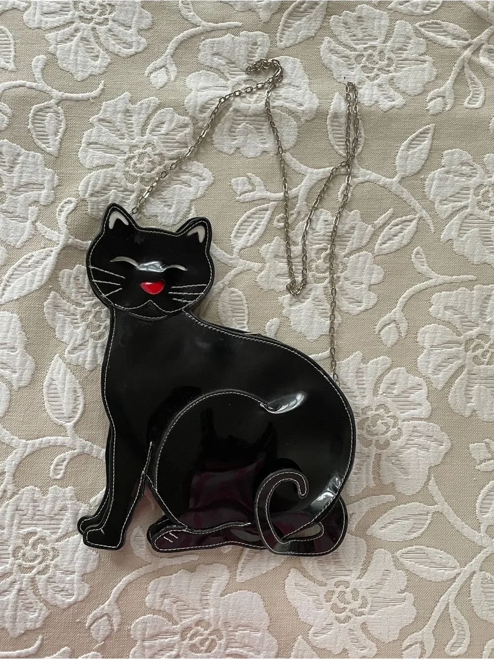 Black Cat Crossbody Bag with Chain Strap